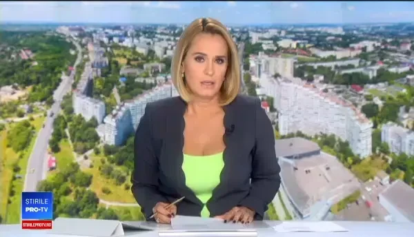 Impactul dintre un Porsche și un troleibuz, filmat. Șoferița avea 43 de amenzi