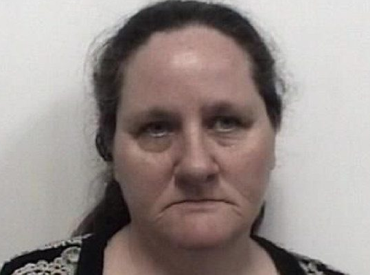 O mamă și-a dat copilul la schimb pentru o mașină SH. Cum a fost dată de gol