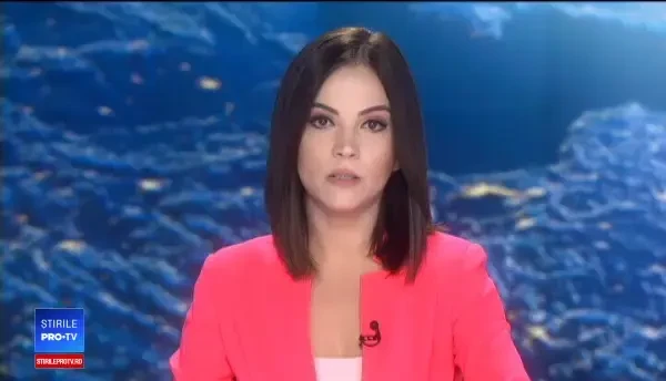 Șapte bărbați care descărcau 20 de butoaie de motorină, opriți cu focuri de armă