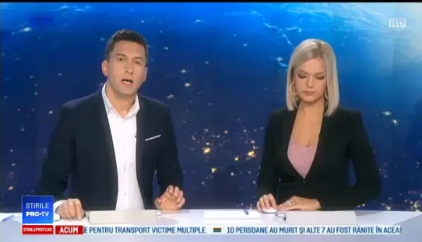 Fotografii personale ale regizorului Cristi Puiu, expuse la o galerie din Cluj-Napoca