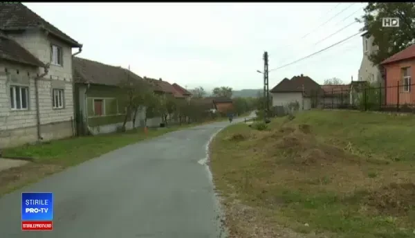 Primarii investesc bani în scoli fără elevi. "De la alegeri n-a mai intrat nimeni"