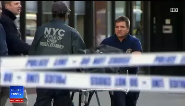 Oameni fără adăpost, atacați cu bestialitate în timp ce dormeau. 4 au fost uciși cu o rangă