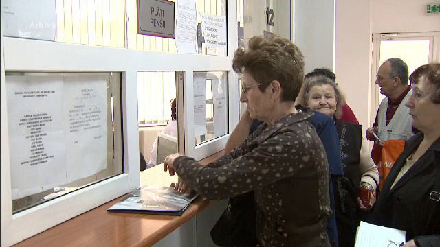 Cu cât au crescut într-un an fondurile pilonului II de pensii