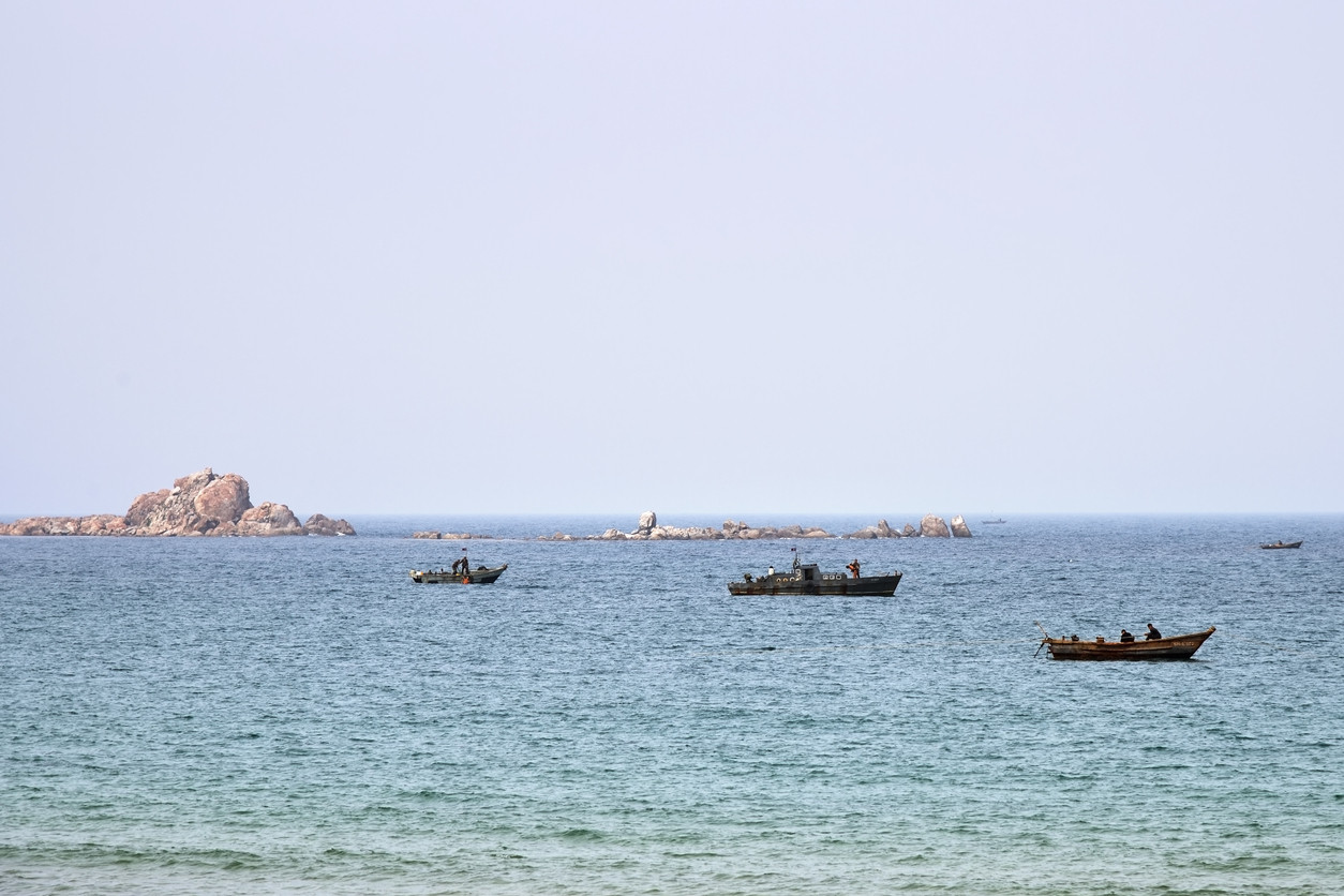 Şaizeci de nord-coreeni salvaţi, în urma unui incident nautic, în Marea Japoniei