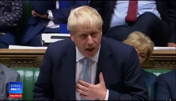 Donald Tusk îl acuză pe Boris Johnson că se joacă cu „viitorul Europei”