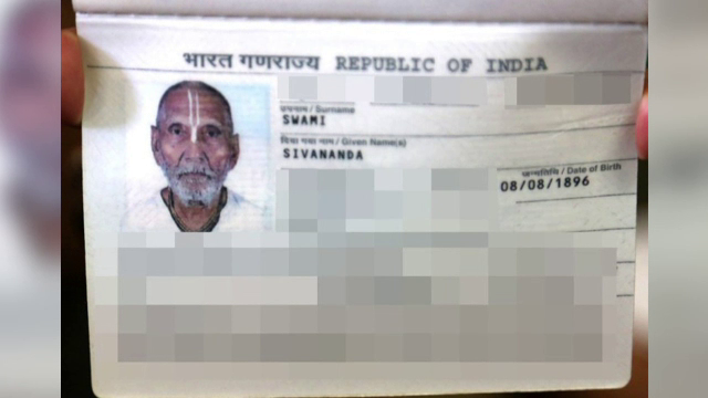 Adevărata poveste a indianului care are 123 de ani. Ce scrie pe pașaportul său