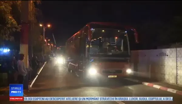 Sute de mii de pelerini, la Sfânta Parascheva. Ce a văzut un copil când a ajuns