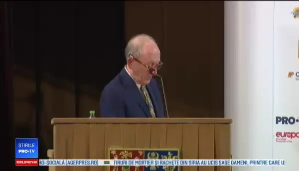 Conferință despre comunism în București. Ce știu tinerii despre România de acum 30 de ani