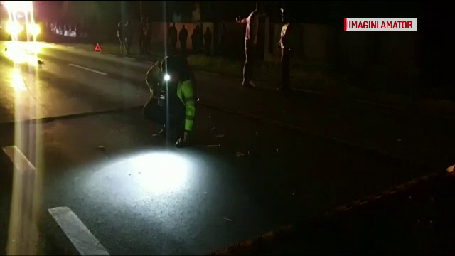 O femeie a murit după ce a fost lovită de o mașină. Șoferul a fugit de la locul faptei