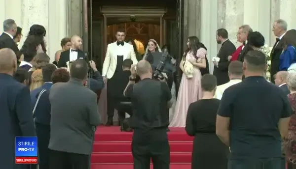 Imagini de la nunta fiicei lui Gigi Becali. Cum a arătat rochia de mireasă