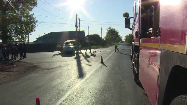 Un şofer care a dat peste 3 oameni cu BMW-ul dă vina pe Soare. "Nu am văzut intersecţia"