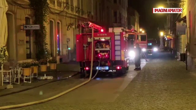 O țigară aruncată la întâmplare a distrus subsolul unei clădiri istorice din Timișoara