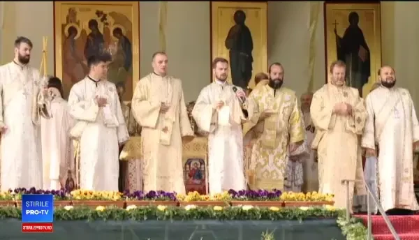 Sfânta Parascheva 2019, pelerinaj-record la Iași. Tradiții și obiceiuri pentru această zi