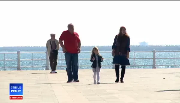 Vara s-a întors câteva zile. Reacția unor olandezi la temperaturile ridicate din România