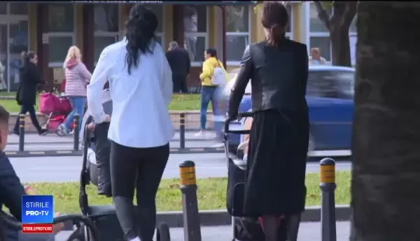 Româncele nu mai găsesc bone pentru copii. Mamă: „Căutarea a început în iulie”