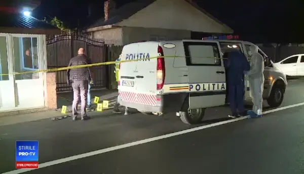 Bărbat ucis cu săbii și topoare, sub ochii copiilor. Făptașii căutau răzbunare