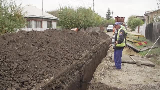 Greșeala unor muncitori din Prahova a dus la trenuri oprite și oameni evacuați