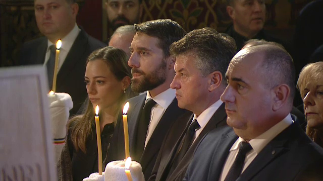 funeralii regina mama Elena