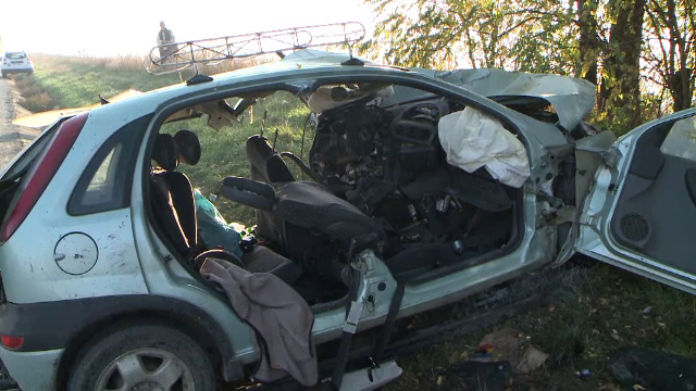 Accident grav provocat de un șofer beat în Iași. Doi morți și un copil rănit grav