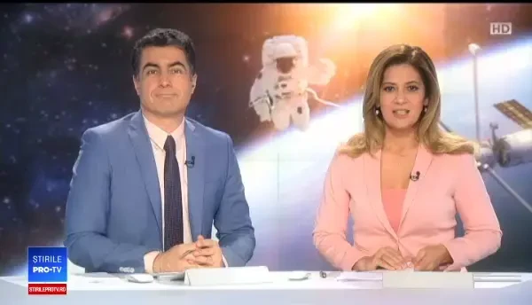 Prima ieşire în spaţiu a unui echipaj exclusiv feminin