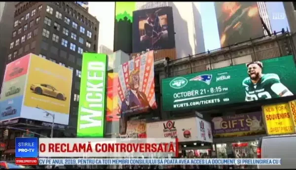 Reclamele din Times Square care l-au enervat pe Trump Jr. În ce ipostaze apare tatăl său