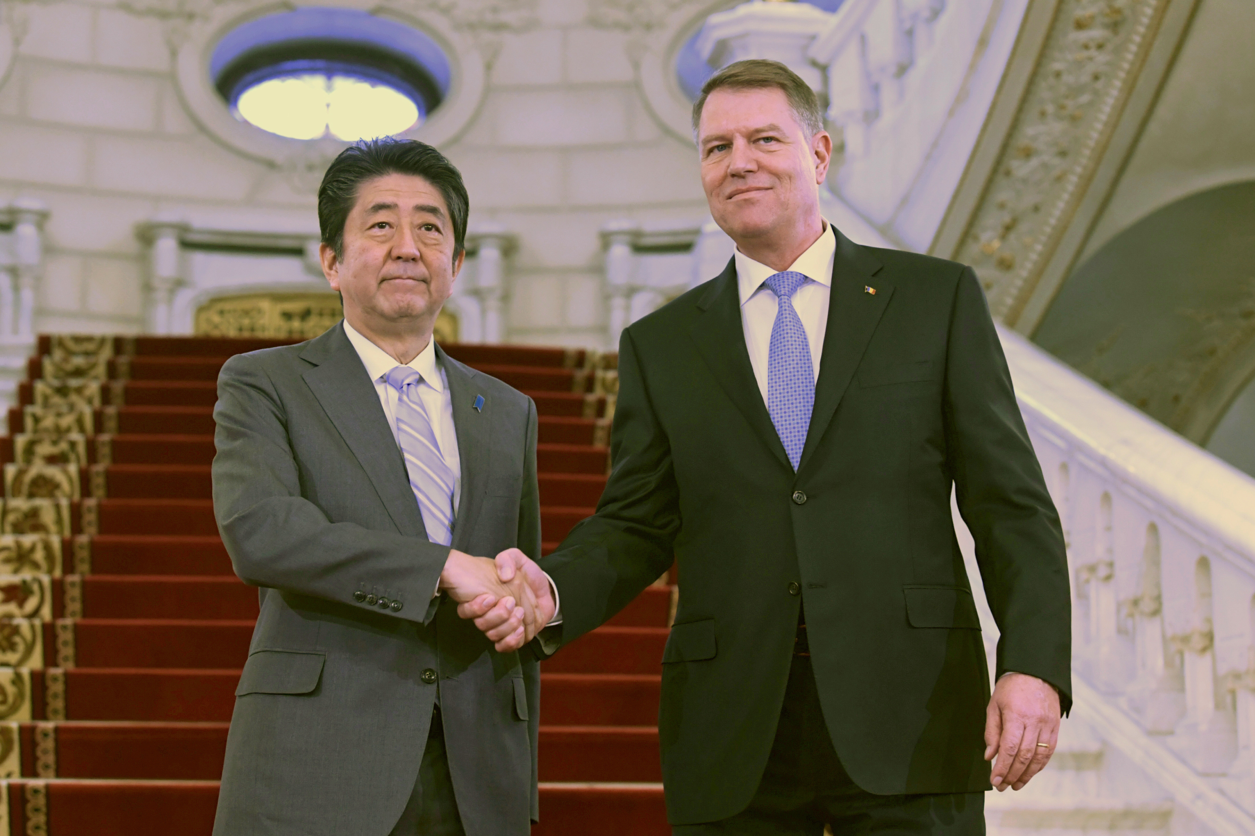 Iohannis, vizită în Japonia. Președintele participă la întronarea împăratului Naruhito