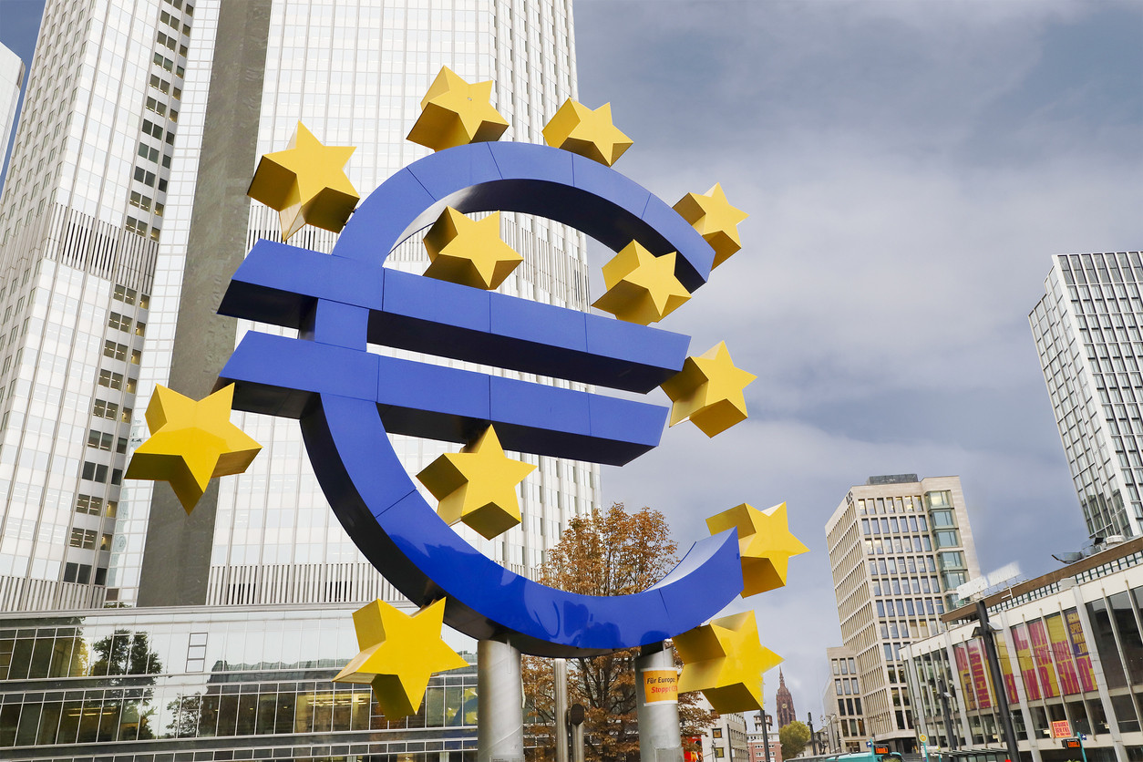 Motorul economiei UE, în recesiune tehnică. Cum ar putea fi afectată România