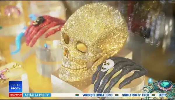 Cât costă bijuteriile de groază cu care își atrag magazinele clienții de Halloween