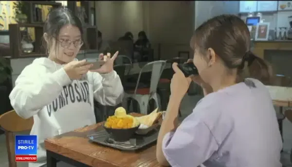 Tabere pentru copiii dependenți de smartphone. Avertismentul îngrijorător al specialiștilor