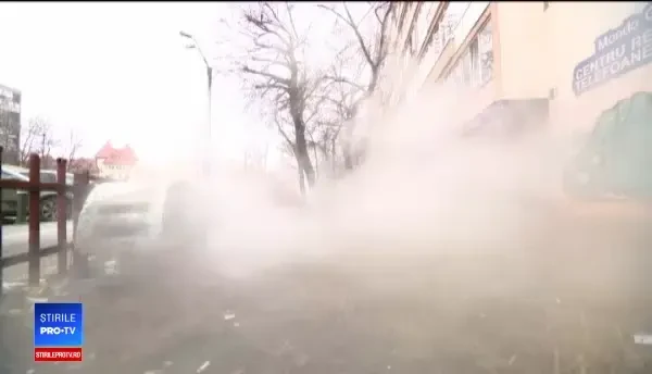 Capitala riscă să rămână fără termoficare. În ritmul actual, ţevile vor fi înlocuite în 400 de ani