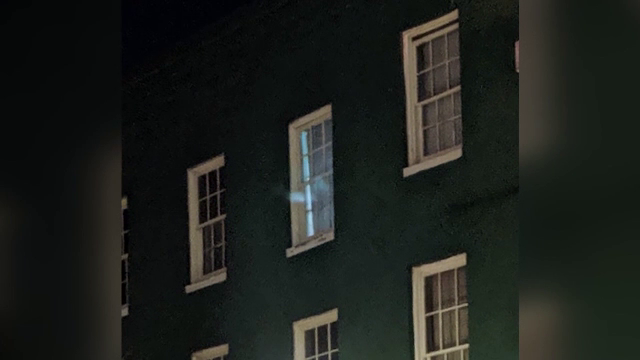 Imagine virală. O familie din SUA susține că a fotografiat o fantomă