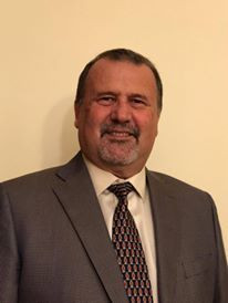 Cine este John-Ion Banu-Muscel, candidatul independent cu nume de american la alegerile prezidențiale 2025