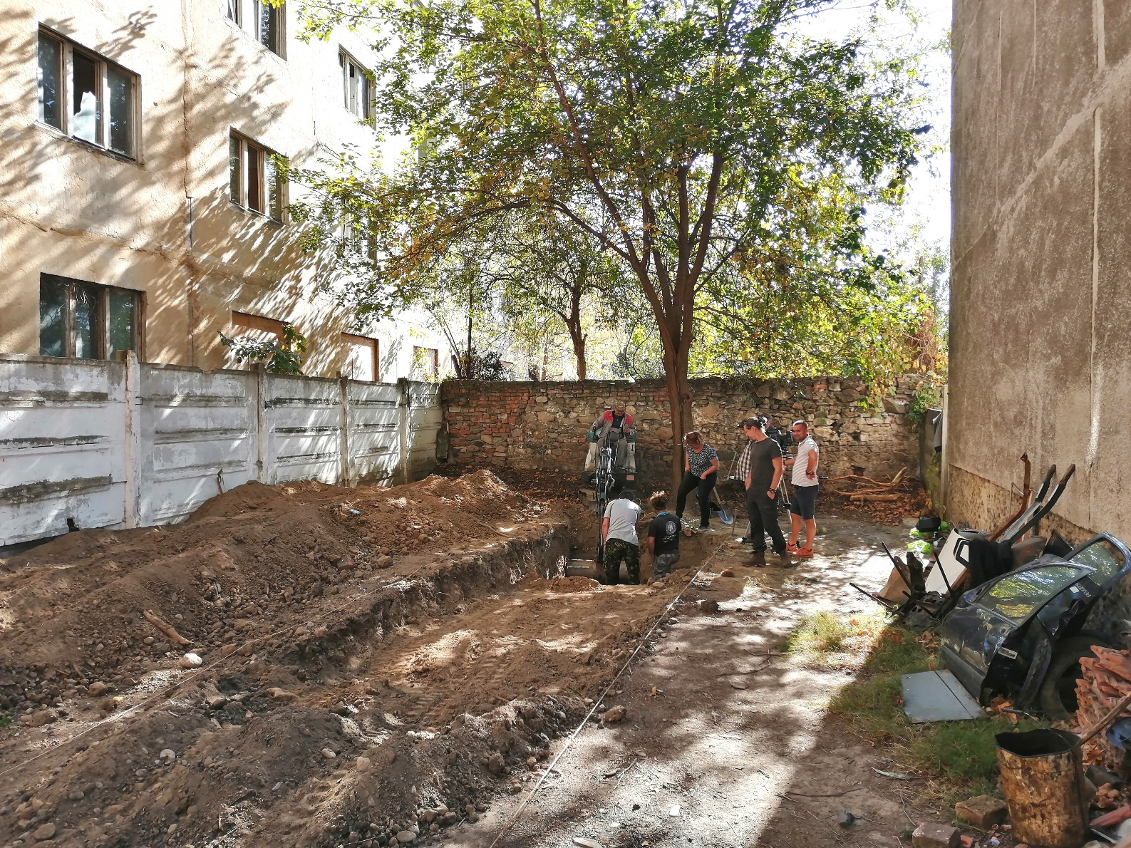 Morminte ale victimelor Securității, descoperite în Caransebeș. Ce s-a găsit la două dintre ele