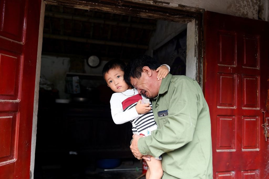 Două dintre victimele din "camionul morţii" veneau din România. Mărturiile familiilor