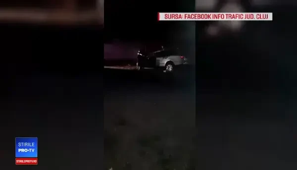 Impact frontal pe o șosea din județul Cluj. Ce au pățit șoferii