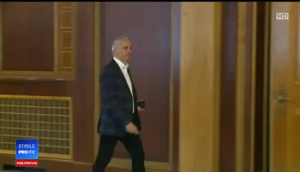 Orban a reușit să obțină sprijinul PMP. De câte voturi mai are nevoie pentru noul guvern