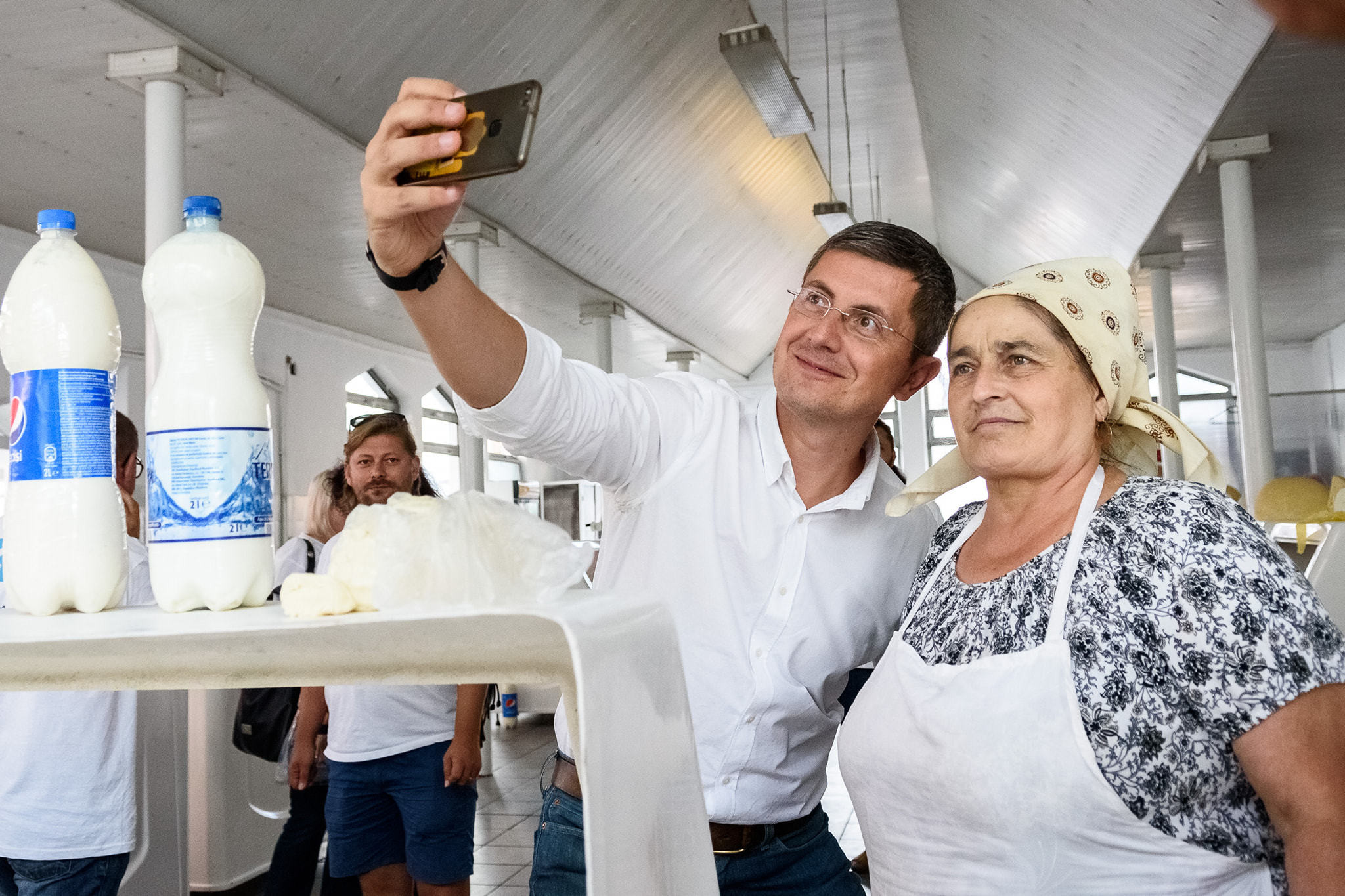 Cine este Dan Barna. Candidat la funcția de președinte, specialist în proiecte europene