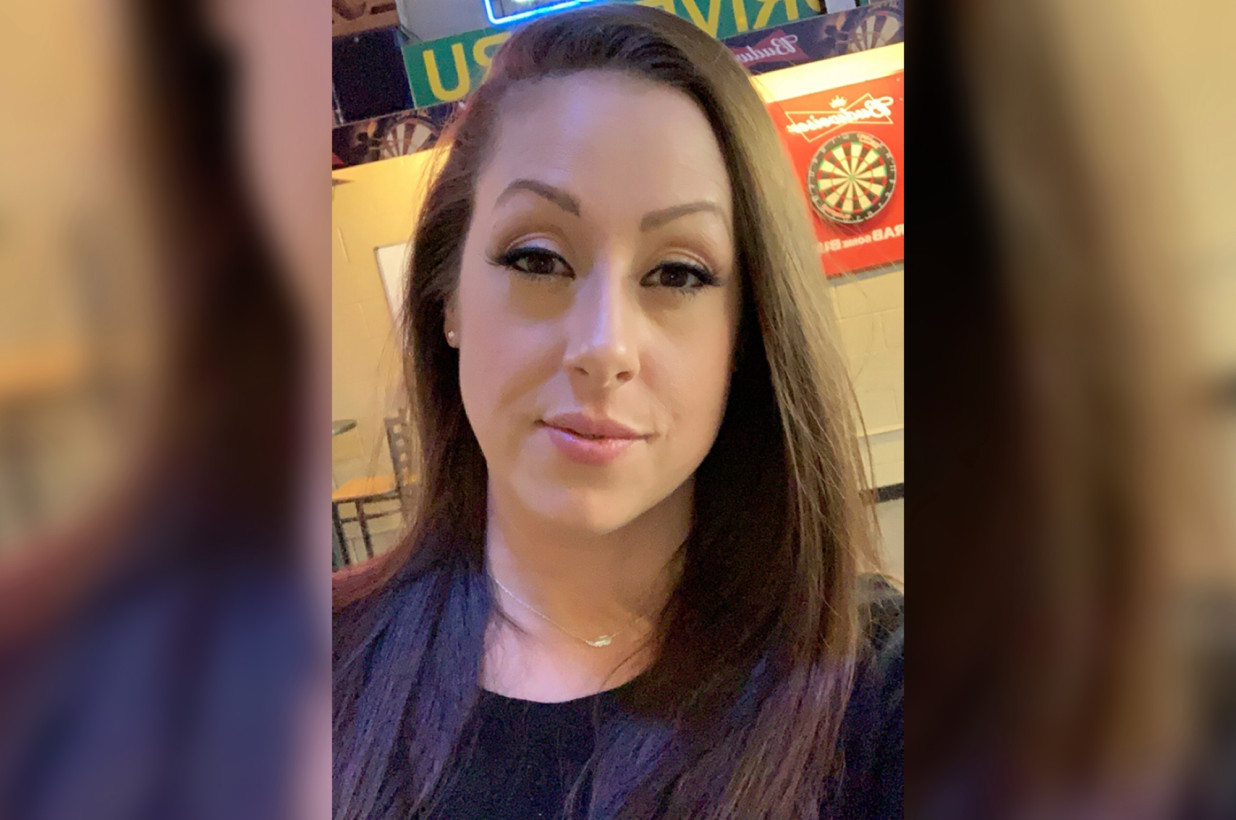 O barmaniță a primit drept bacșiș un bilet câștigător la loto. Ce va face cu banii