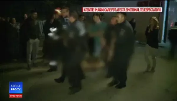 Victimele din Colectiv, comemorate în toată ţara. "Vara mea a murit pe 1 noiembrie, sora mea pe 19"