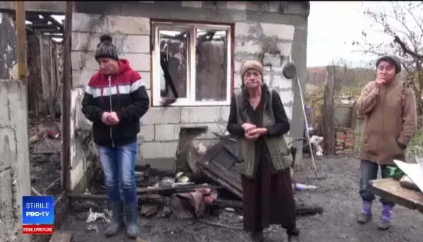 O mamă cu doi copii a rămas fără casă la 3 zile după ce i-a murit soțul