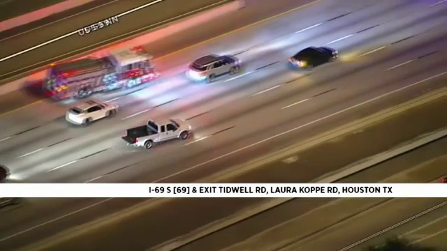 Urmărire ca în filme în Houston, după ce un bărbat a furat un bancomat