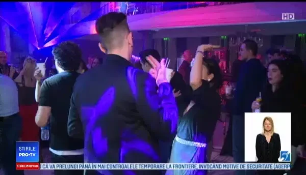 Ce costume au ales tinerii pentru Halloween. „Sunt ca o pisicuță, am zis că sunt drăguță”