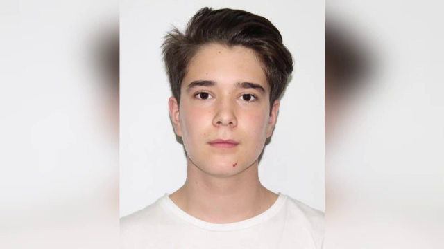 Minor dispărut de trei zile în București. Ultima oară a fost văzut în curtea liceului