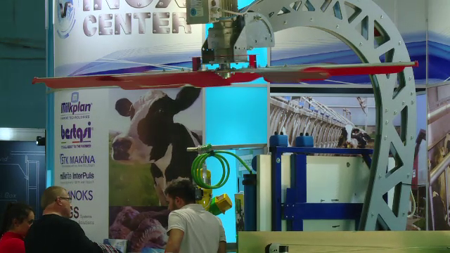 Roboții ajung și în agricultura din România. Noutățile prezentate la târgul Indagra