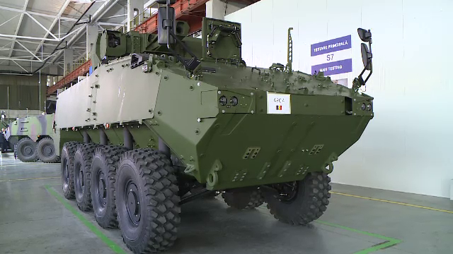 Primele blindate Piranha 5 ajung în dotarea Armatei Române. Cât au costat