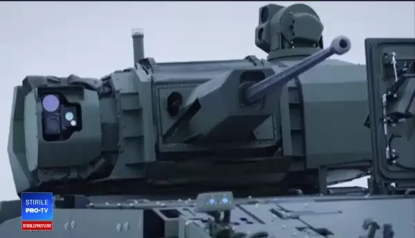 România va fabrica blindate Piranha V. Ar putea fi cumpărate de armate din toată lumea