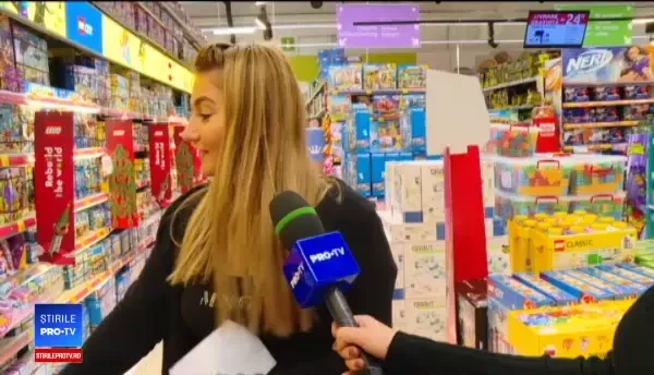 Românii care cumpără de Black Friday cadourile de Crăciun. "Astea frumoase se dau primele"