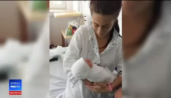 O fată de 19 ani a murit la o lună după ce a născut. A primit trei diagnostice, toate greșite
