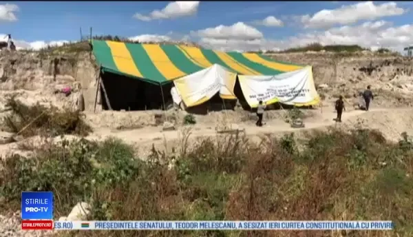 Surpriză de proporții pentru câțiva muncitori care săpau o groapă de gunoi. Peste ce au dat