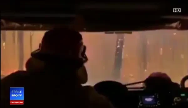 Incendii uriaşe, în toată Australia. Scene parcă desprinse din "Infernul" lui Dante